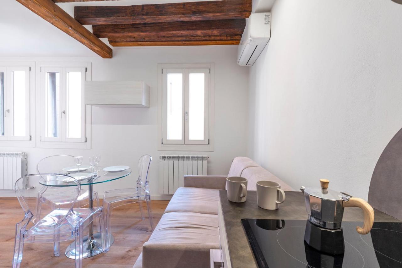 Residenza Riccardo Apartment Venice Luaran gambar