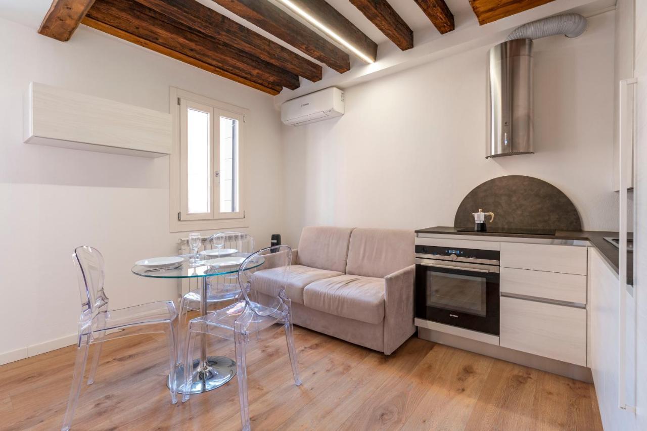 Residenza Riccardo Apartment Venice Luaran gambar